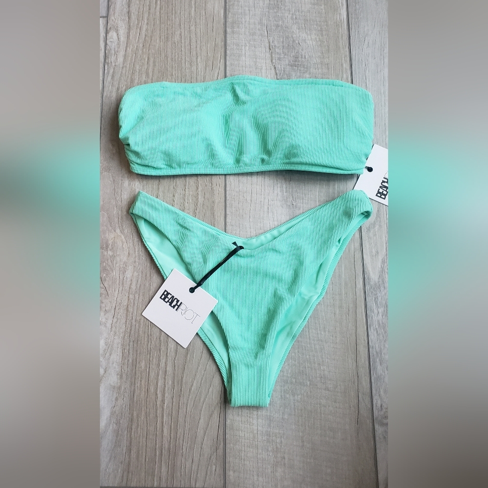 Beach riot bikini set